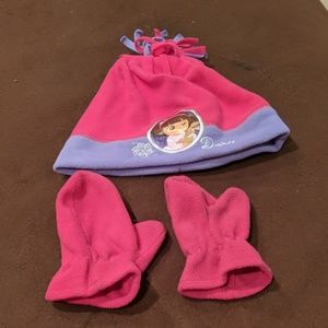 Dora fleece mittens and hats